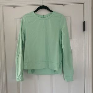 Lululemon warm up crew long sleeve top